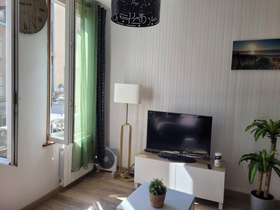 Apartamento Le Paseo Troyes Exterior foto